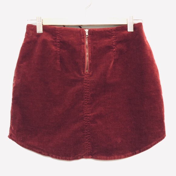 Velvet/Suede Maroon Skirt - Picture 4 of 4